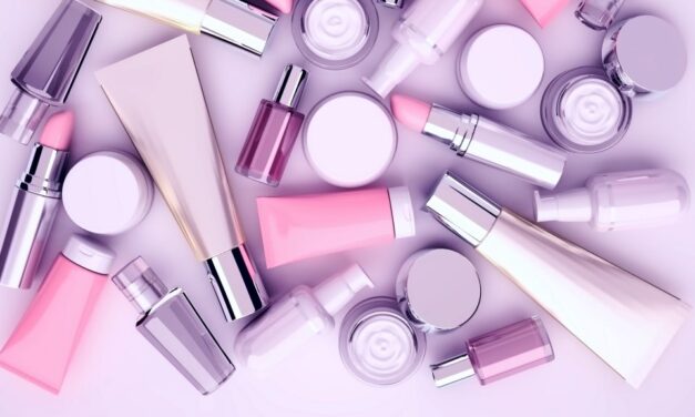 Canada Updates Cosmetic Ingredient Hotlist